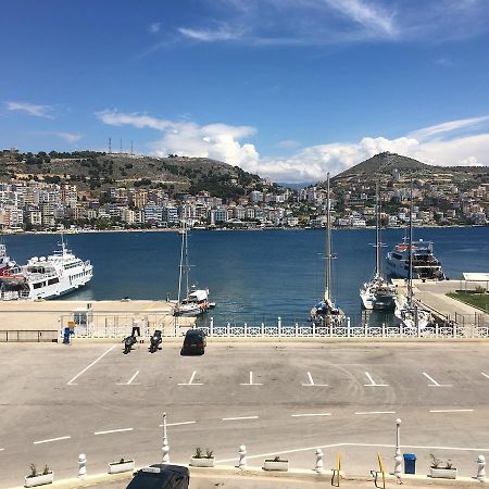 Alex Apartments Sarandë エクステリア 写真